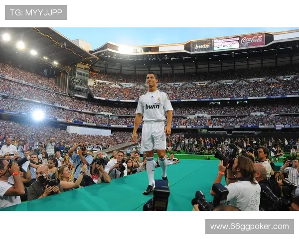 C罗在皇马的经典比赛：那些令人难忘的瞬间回顾